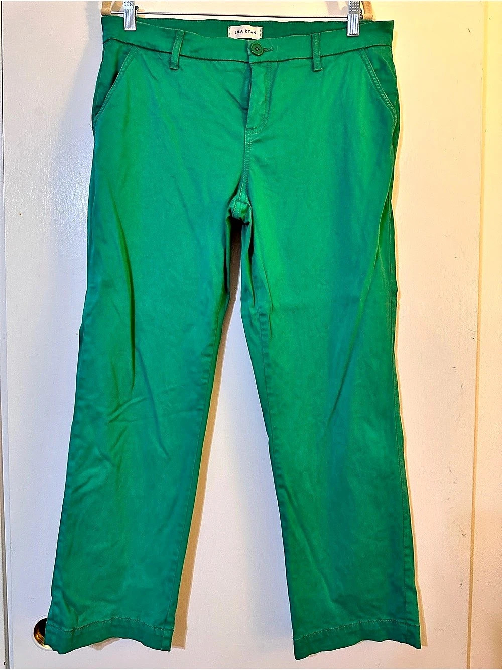 Lila Ryan Cropped Green Pants Size 14 Like New